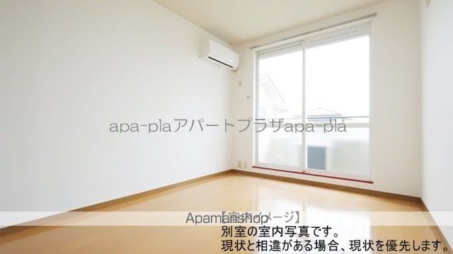 クレスト新宿の内装写真