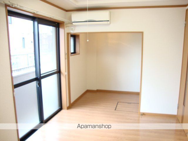 ルミエール シャトーの内装写真
