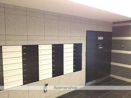 メインステージ上野松が谷[1K/26.08m2]のロビー