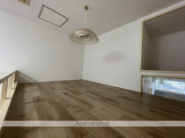 オリーブ24の内装写真