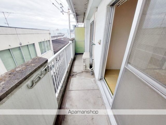 愛媛県松山市空港通３丁目[2DK/39.6m2]のバルコニー
