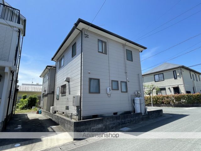 浜松市中央区 2階建 築32年の外観写真