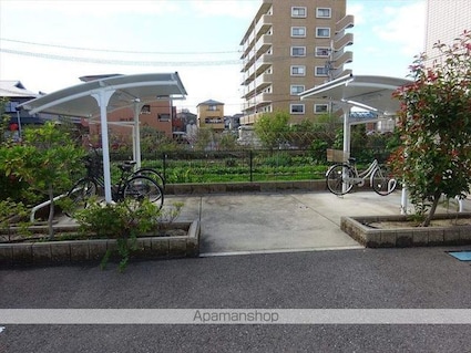 和歌山県和歌山市黒田[1LDK/44.86m2]の共用部3
