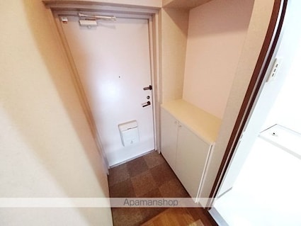 長野県長野市大字南堀[2LDK/55m2]の玄関