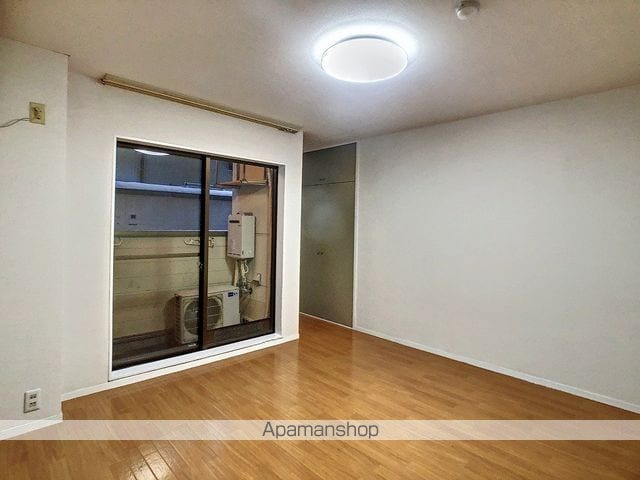 NOOK M15の内装写真