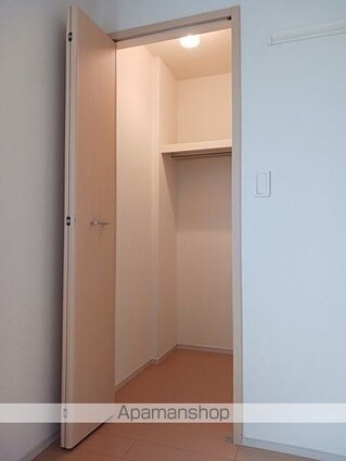 レジデンスⅦ[1LDK/45.77m2]の収納