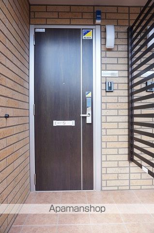 ヴェルドミール・ユウの玄関写真