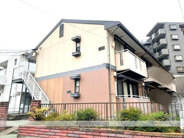 コーポ栗谷津の外観写真