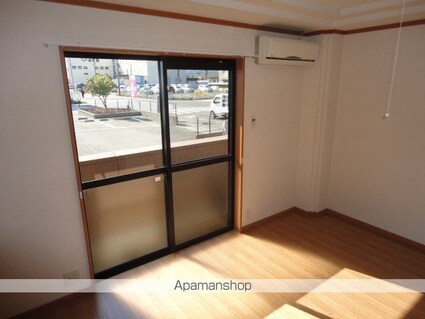 フィグトゥリーＫ[1LDK/36m2]のリビング・居間