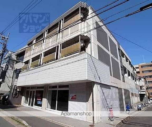 アローズマンションの外観写真