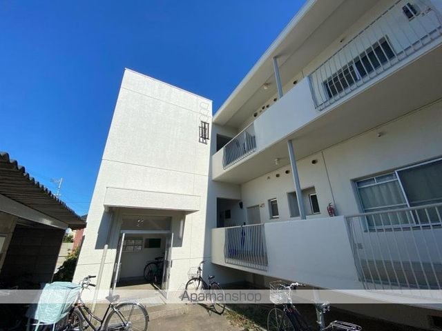 東光マンションの外観写真