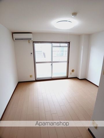 クレスト20の内装写真