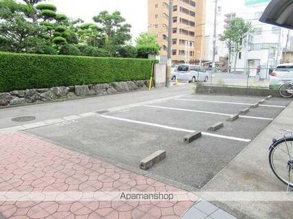 ハーベスト壱番館[3DK/56.16m2]の駐車場1
