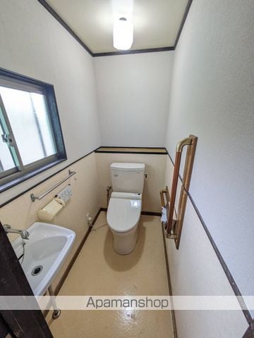 可部町勝木戸建ての内装写真