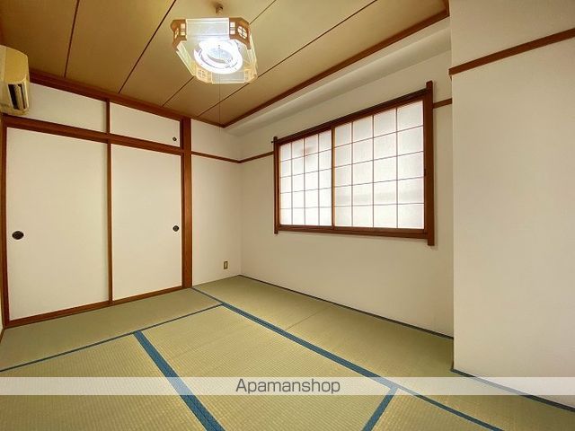 ローズハイツ的場の内装写真