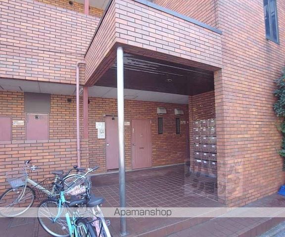 深草コーポの外観写真