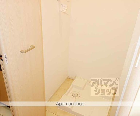 ネオハイム 春日の内装写真