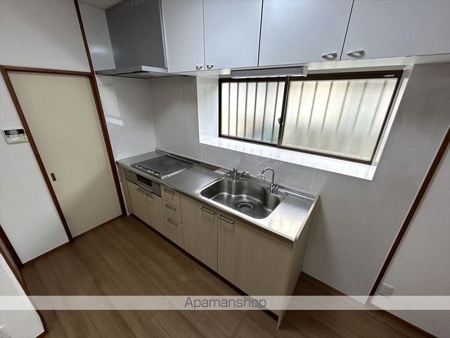 中央3丁目戸建の内装写真