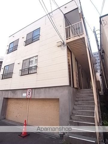 南4条ファミリーハイツの外観写真