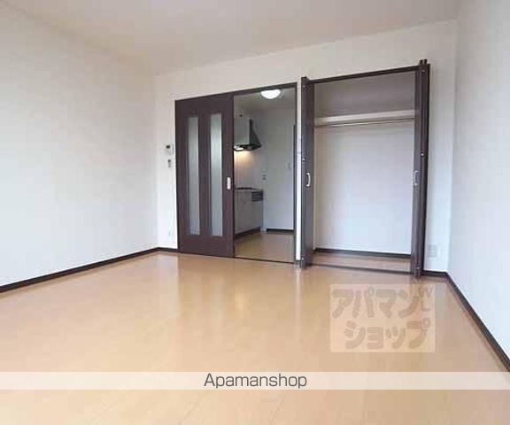 アンプルールフェールデルニエ嵯峨ノ段町の内装写真