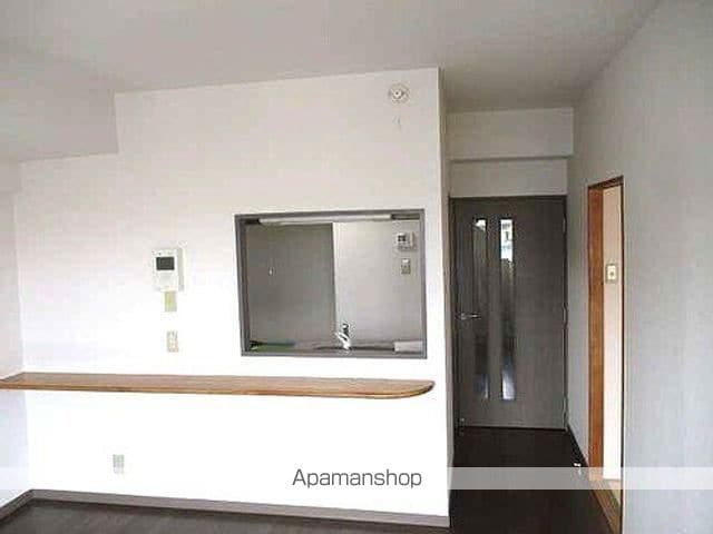 ライオンズマンション春日部一ノ割の内装写真
