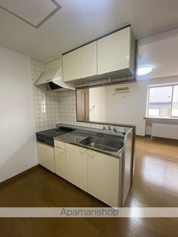 2条マンションの内装写真