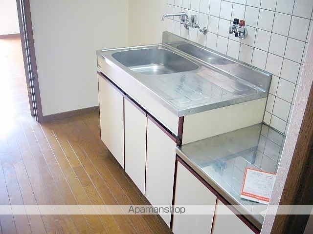 青木町ユーミンフラッツの内装写真