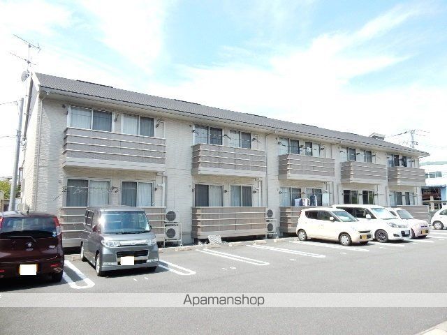 ステラ A棟の外観写真