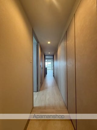 ラグゼナ八王子寺町[1SLDK/52.54m2]の玄関