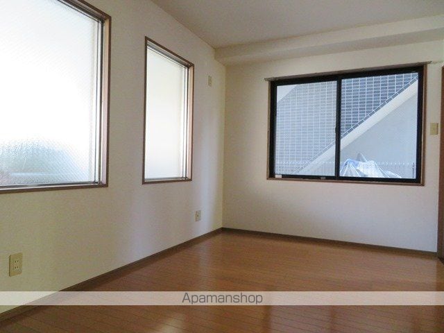 郡元マンションの内装写真