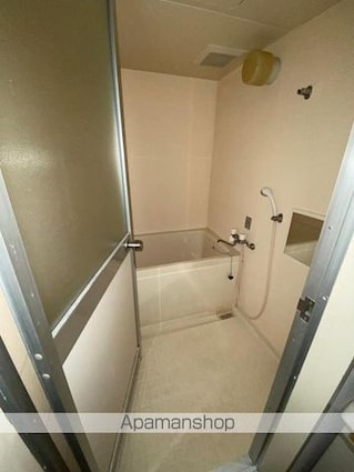 ロイヤルハイツ松島[2K/41.85m2]のバス