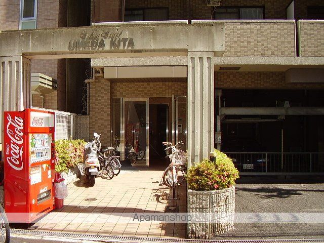 エステムコート梅田北の玄関写真