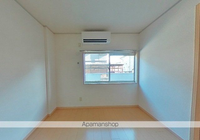 メゾンKIの内装写真