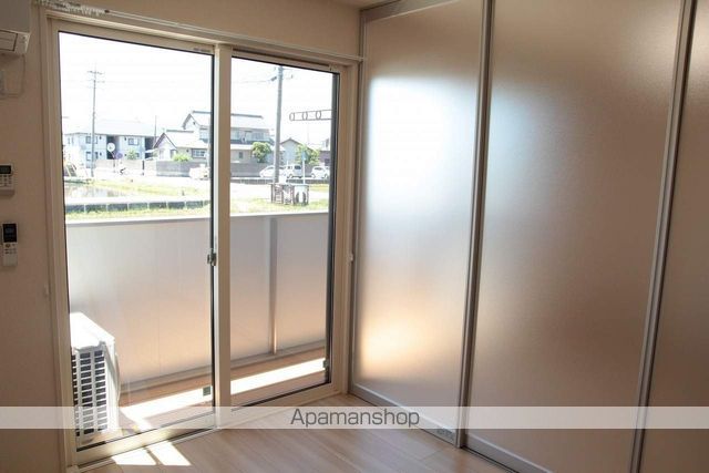 DーROOM茜部の内装写真
