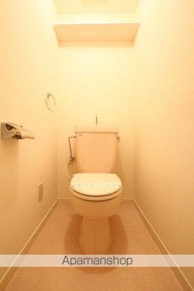 東京都三鷹市井口５丁目[3DK/52.8m2]のトイレ