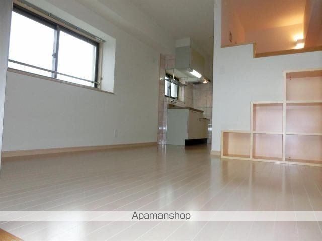 ブルーリーフ・ベル[1R/28.38m2]のリビング・居間