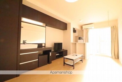 レオネクストＡＤＡＭＡＮＴⅢ[1R/27.8m2]のリビング・居間