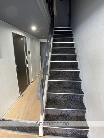 J・RASSURERのその他写真