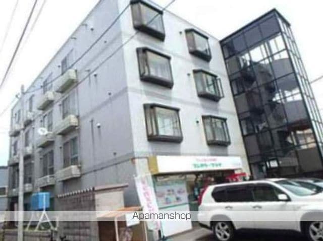 三進栄通マンションの外観写真