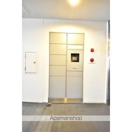 カスタリア尾山台[1R/28.93m2]の共用部3