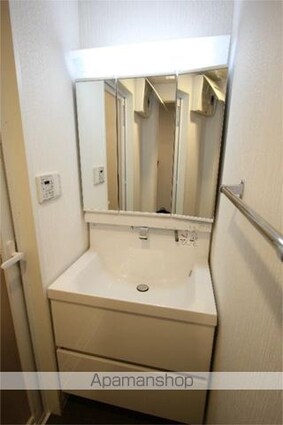 ヒルフォート常盤[2K/43.3m2]の洗面所