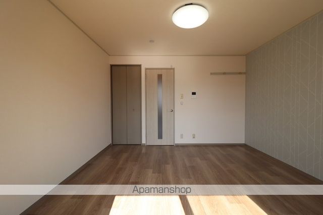 レジデンス高柳 A棟の内装写真