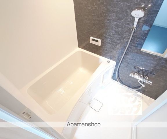 ロイヤルコート嵯峨の内装写真