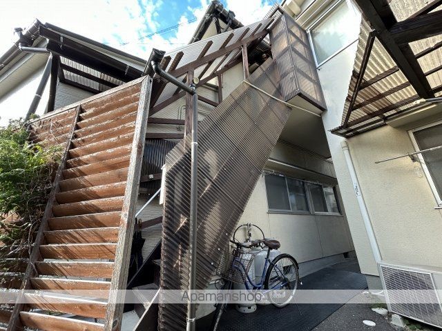 下林アパートBの外観写真