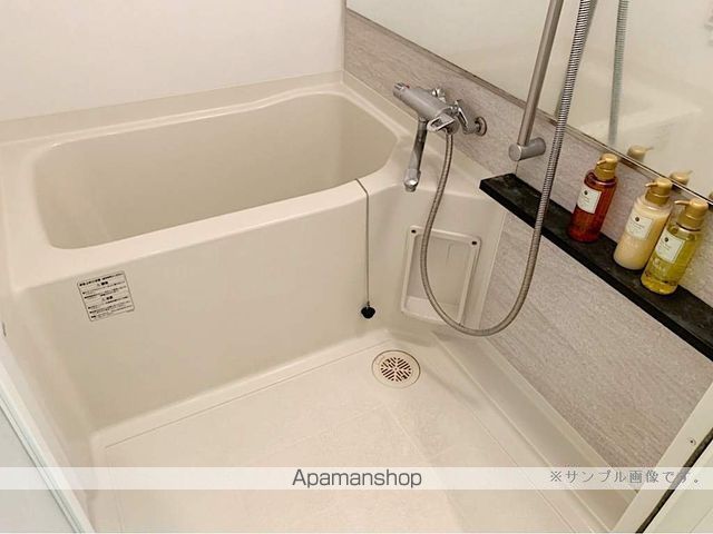 サヴォイ テンジンスクワイヤーの内装写真