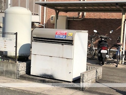 レオパレス若葉[1K/20.81m2]の共用部2