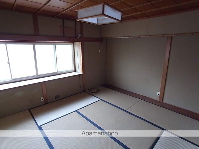 大徳寺貸家の内装写真