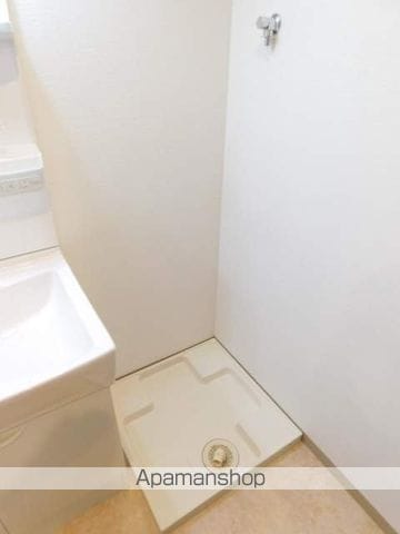 ファーストフィオーレ江坂レガリスの内装写真