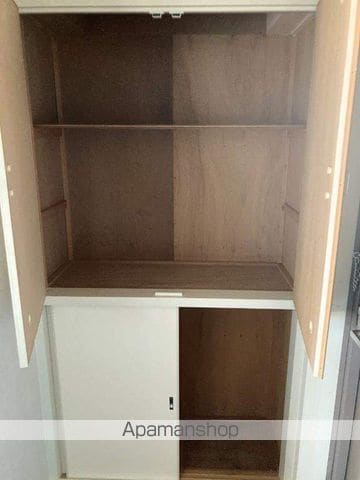 スカイクレスト青葉台2号棟の内装写真