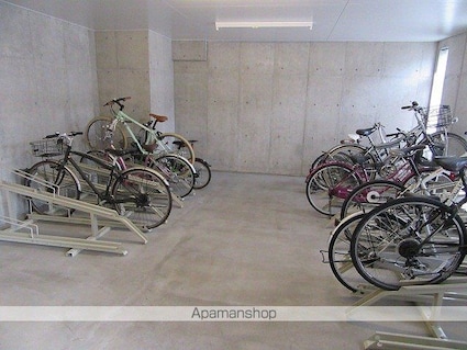 東京都中野区中野５丁目[1LDK/42.46m2]の共用部5